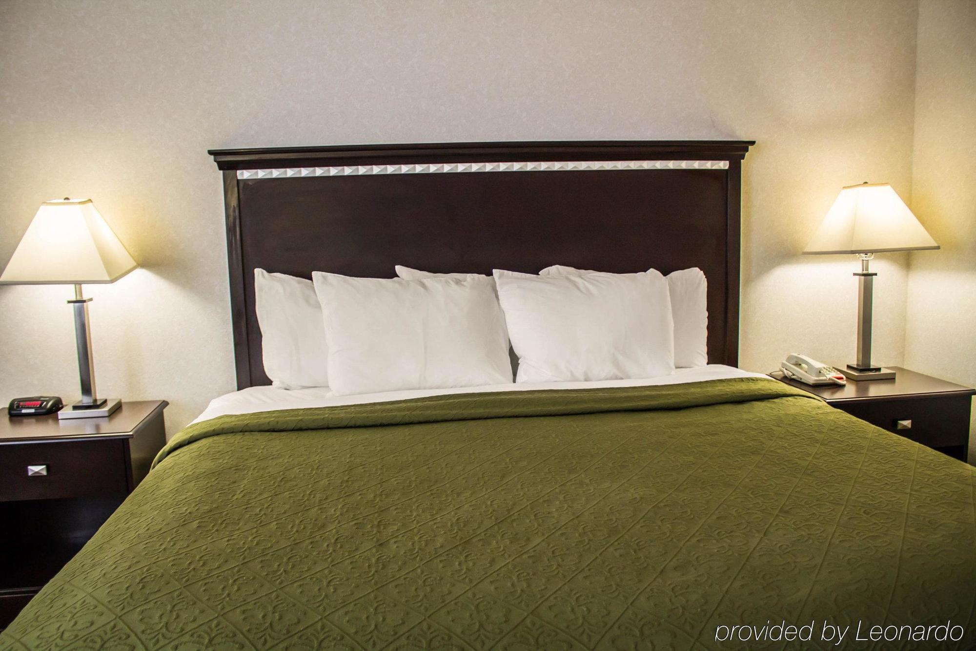 Quality Inn & Suites Менсфілд Екстер'єр фото