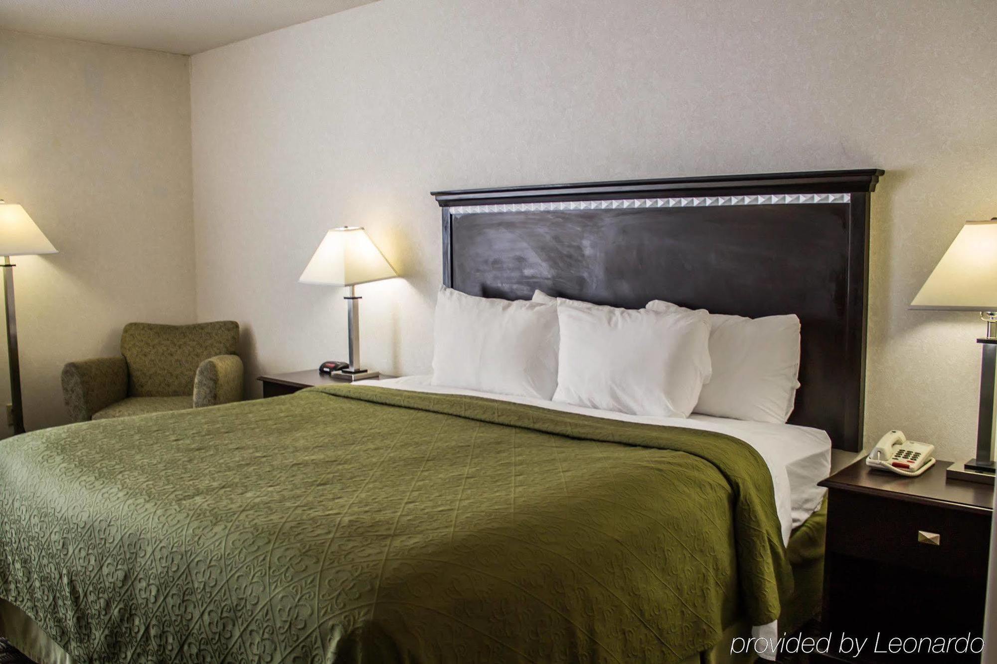 Quality Inn & Suites Менсфілд Екстер'єр фото