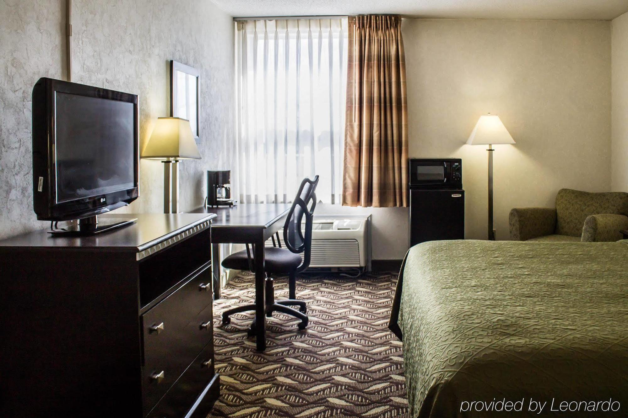 Quality Inn & Suites Менсфілд Екстер'єр фото